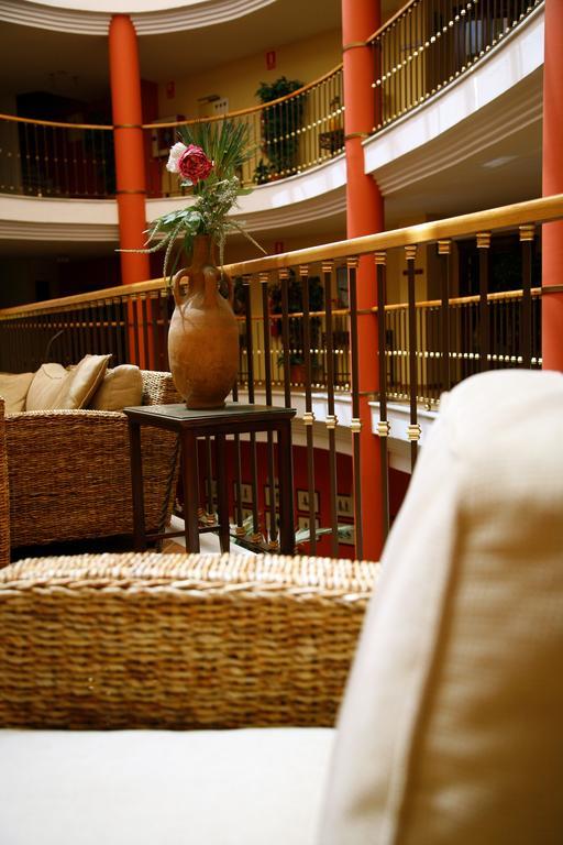 Ele Santabarbara Hotel กาสติเญฮา เด ลาเกวสตา ภายนอก รูปภาพ