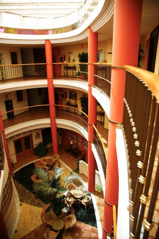 Ele Santabarbara Hotel กาสติเญฮา เด ลาเกวสตา ภายนอก รูปภาพ